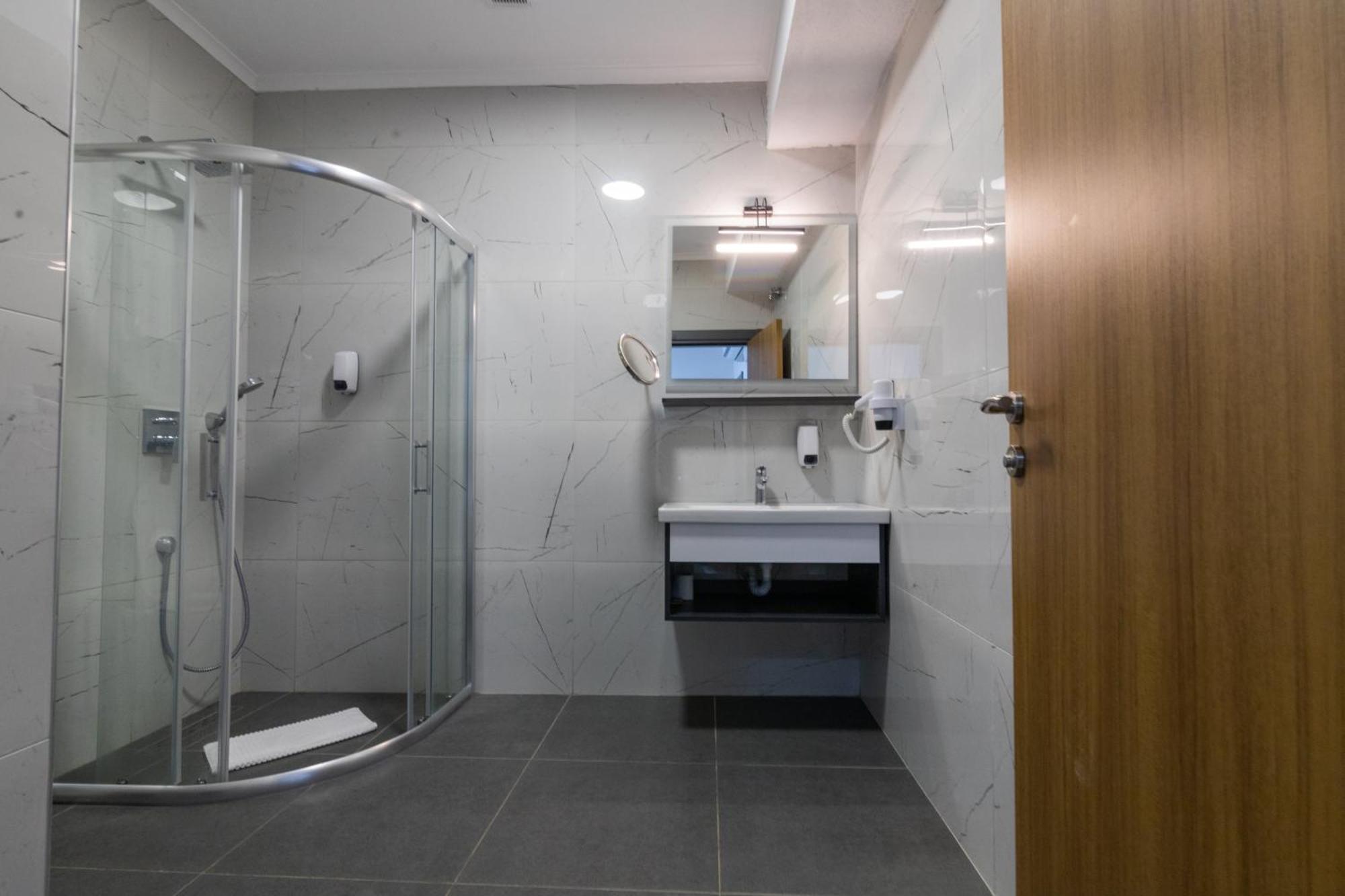 Fevzi Hoca Otel 特拉布宗 外观 照片